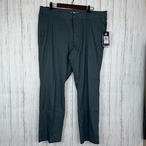 Under Armour NWT Men's Charcoal Gray Athletic Pants
